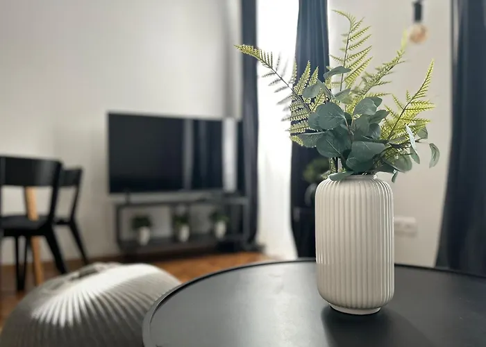 Designer Apartment, Central, Next To Danube