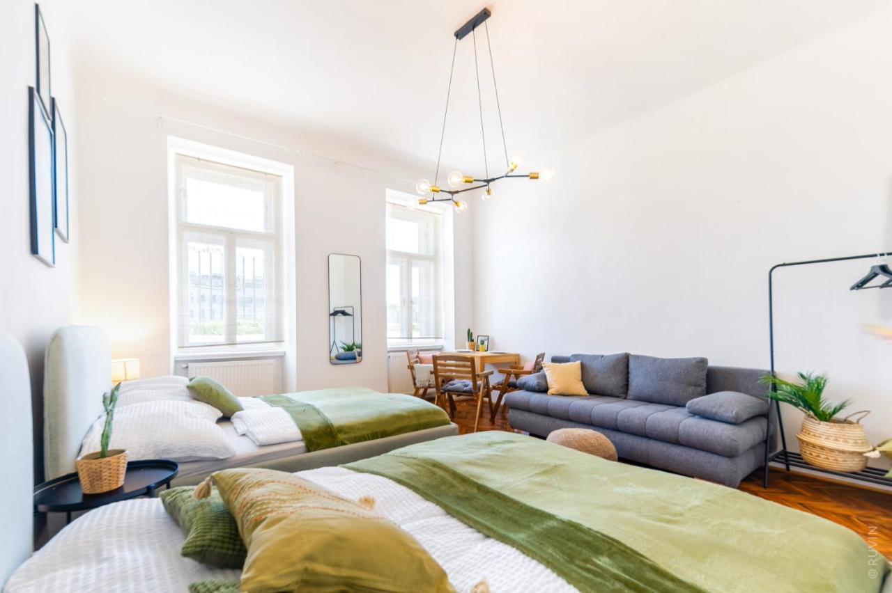 Apartmán Designer Apartment, Central, Next To Danube *