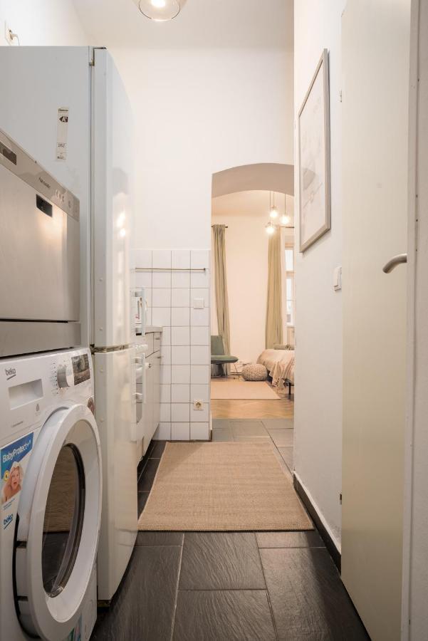 Designer Apartment, Central, Next To Danube Apartmán